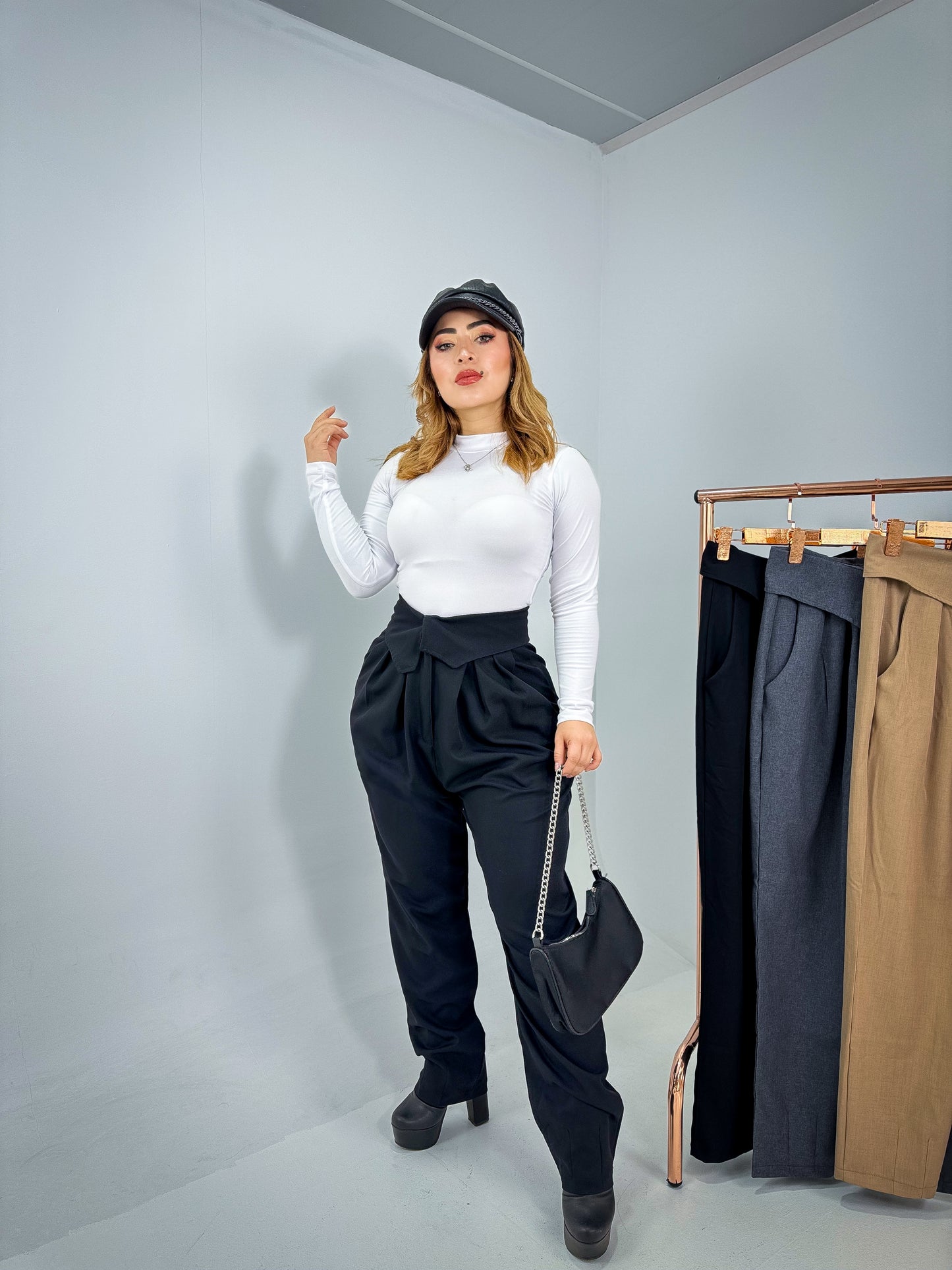 207. PANTALON TOKIO