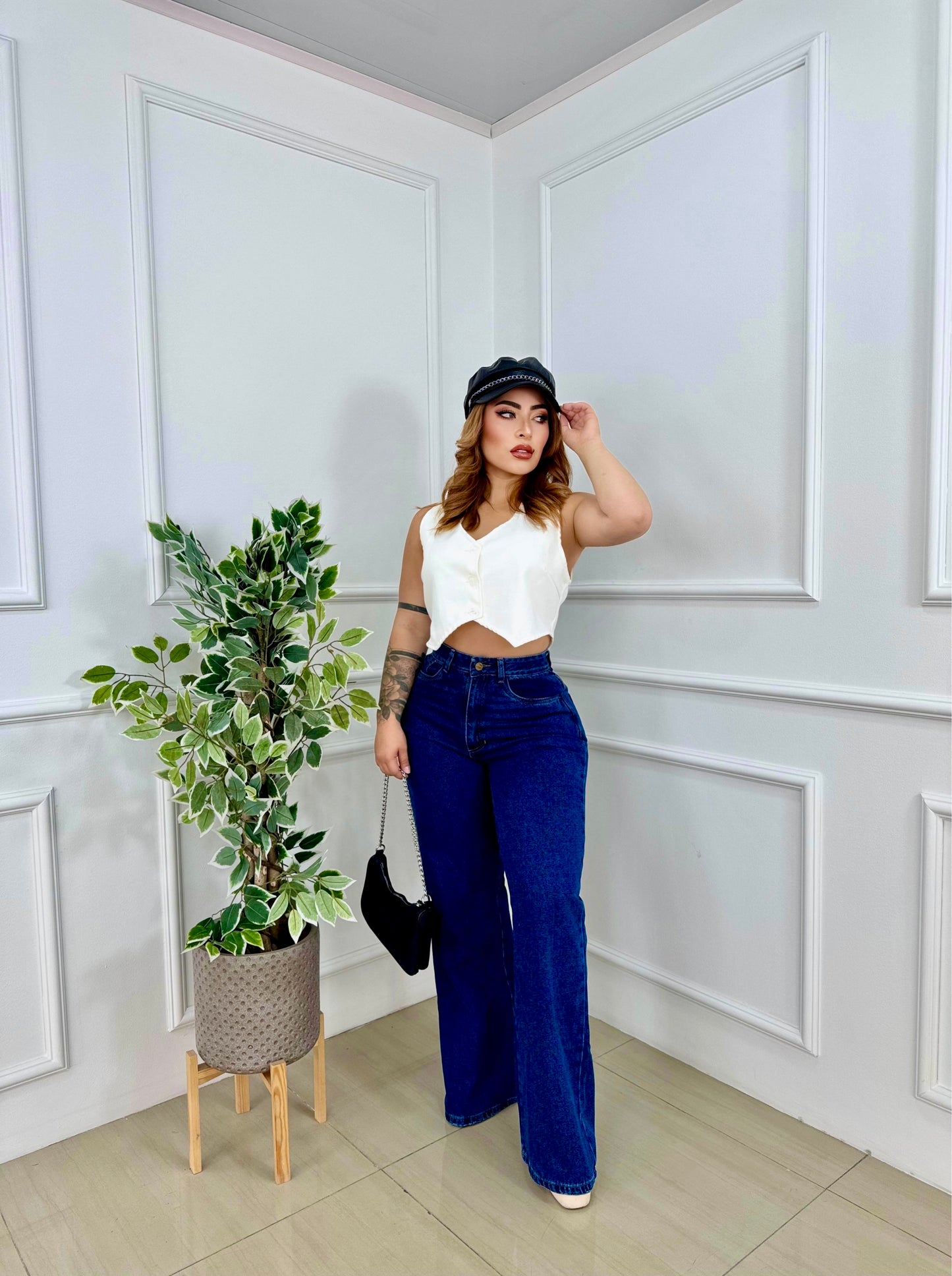 40. WIDE LEG JEAN