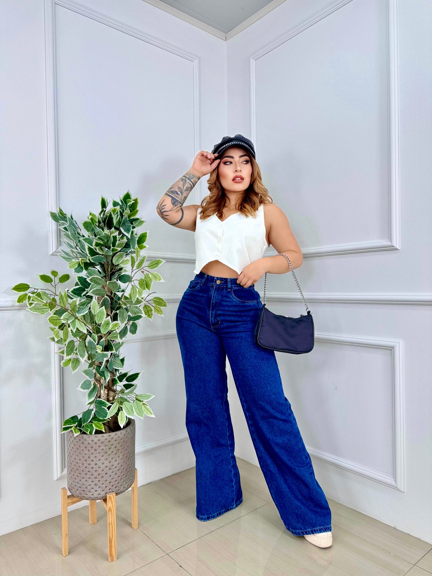40. WIDE LEG JEAN