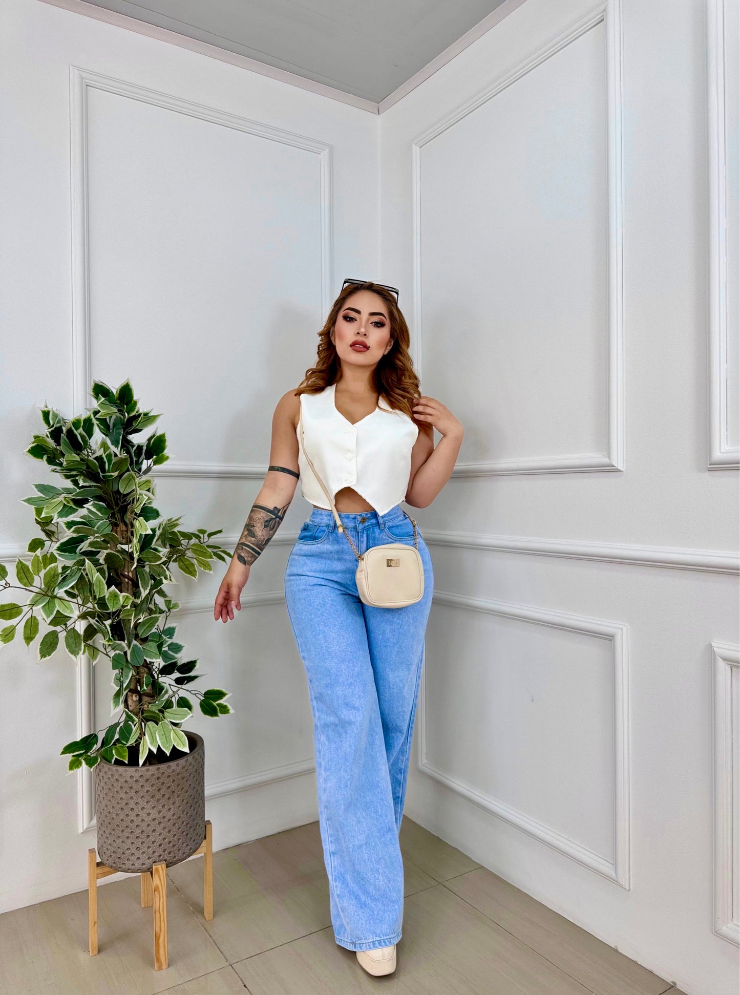 40. WIDE LEG JEAN