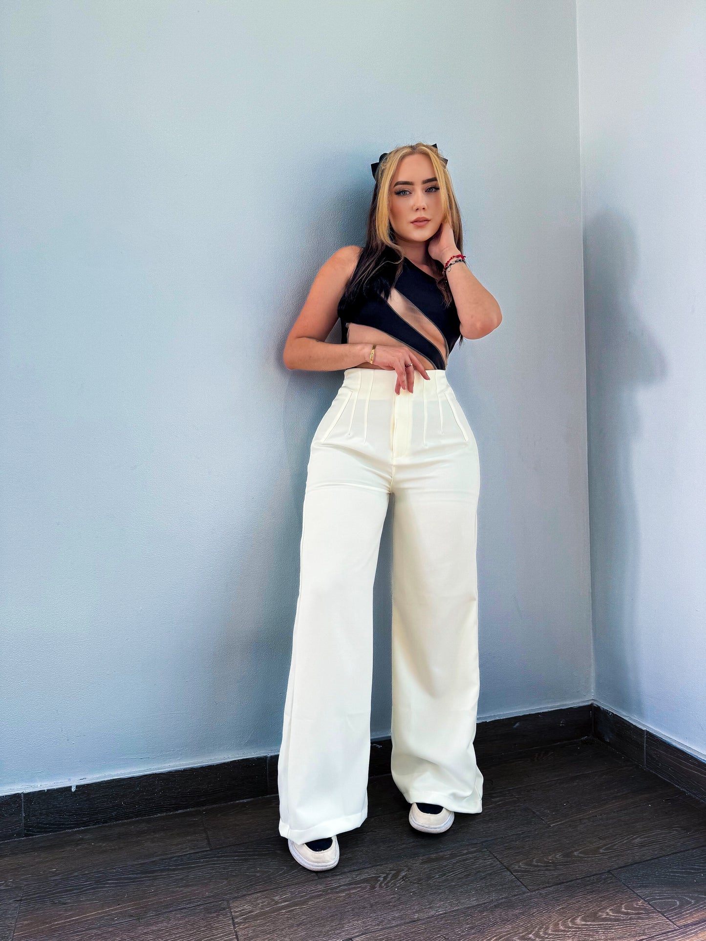 91. PANTALON MIA