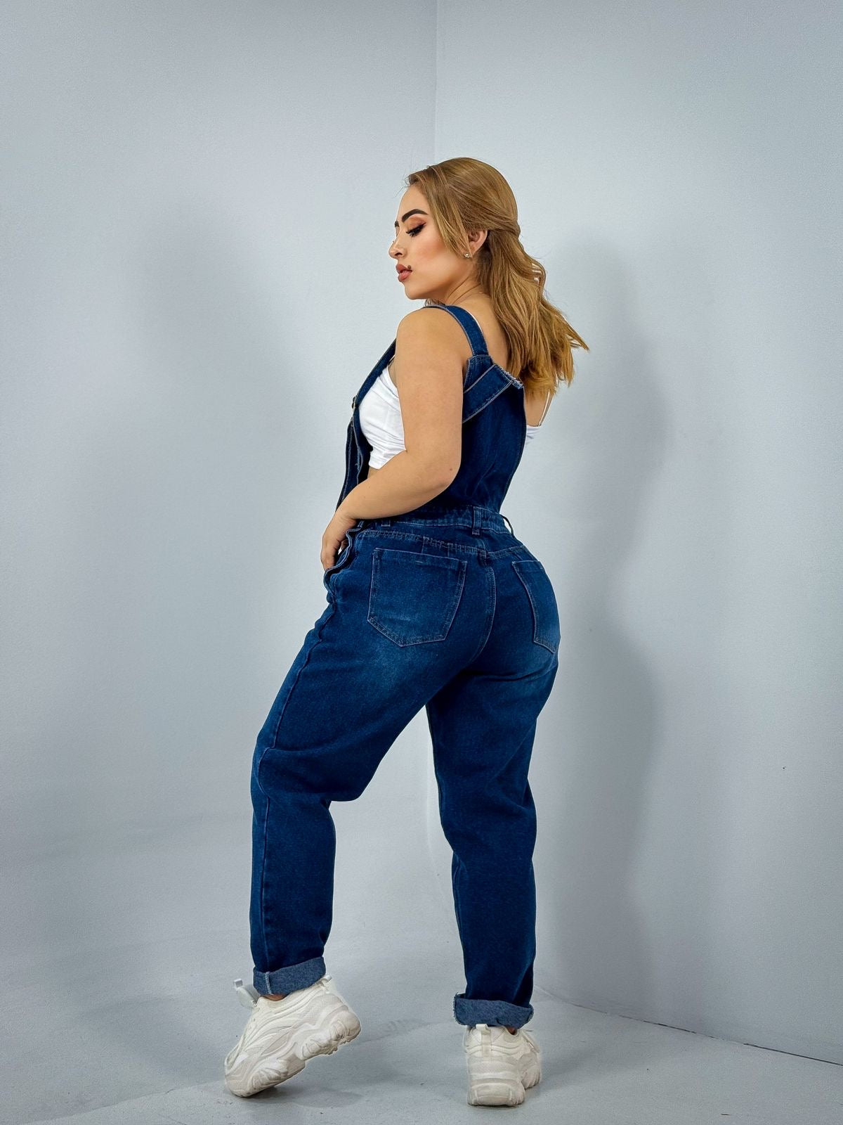 100. OVEROL DENIM