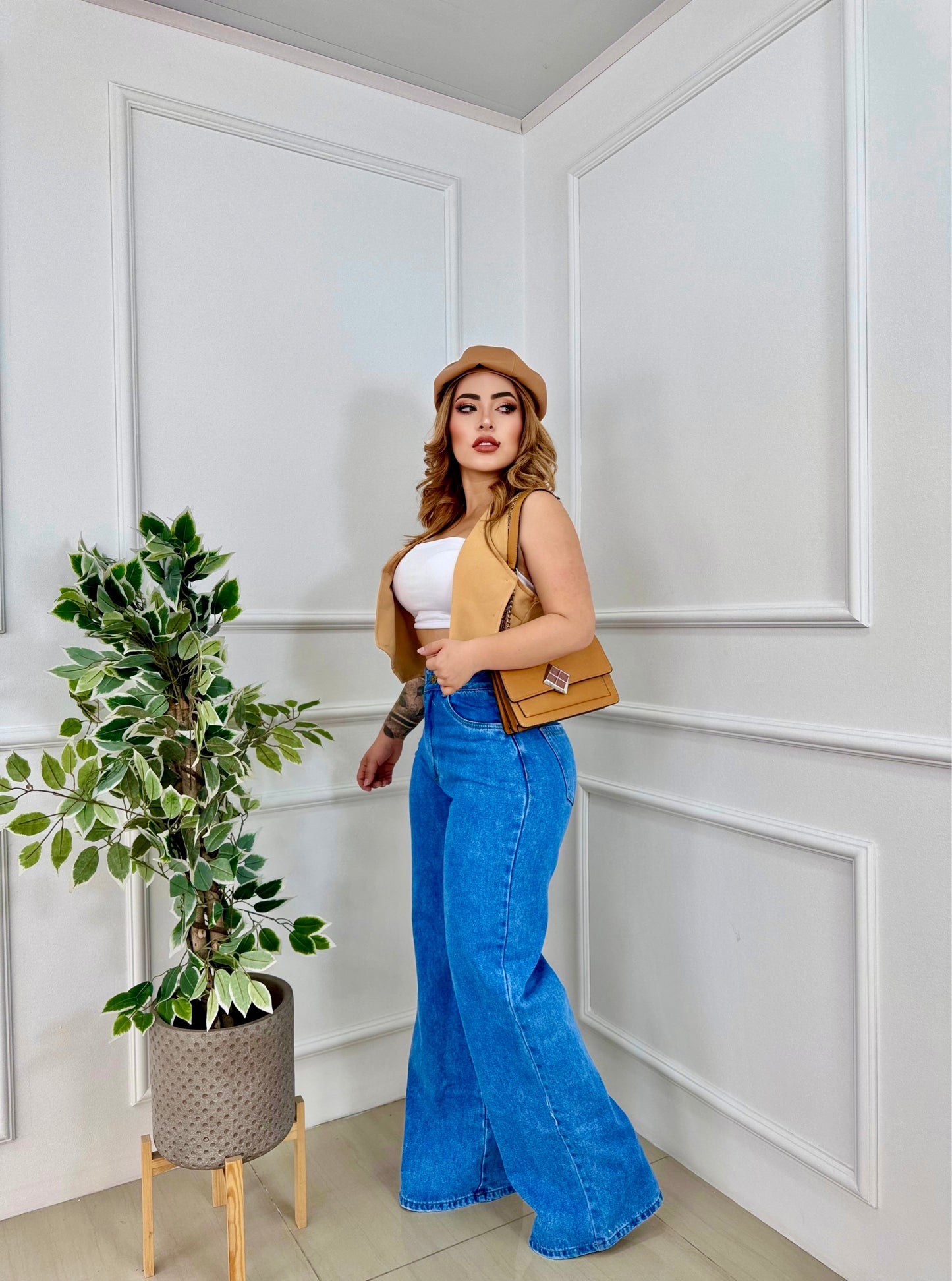 40. WIDE LEG JEAN