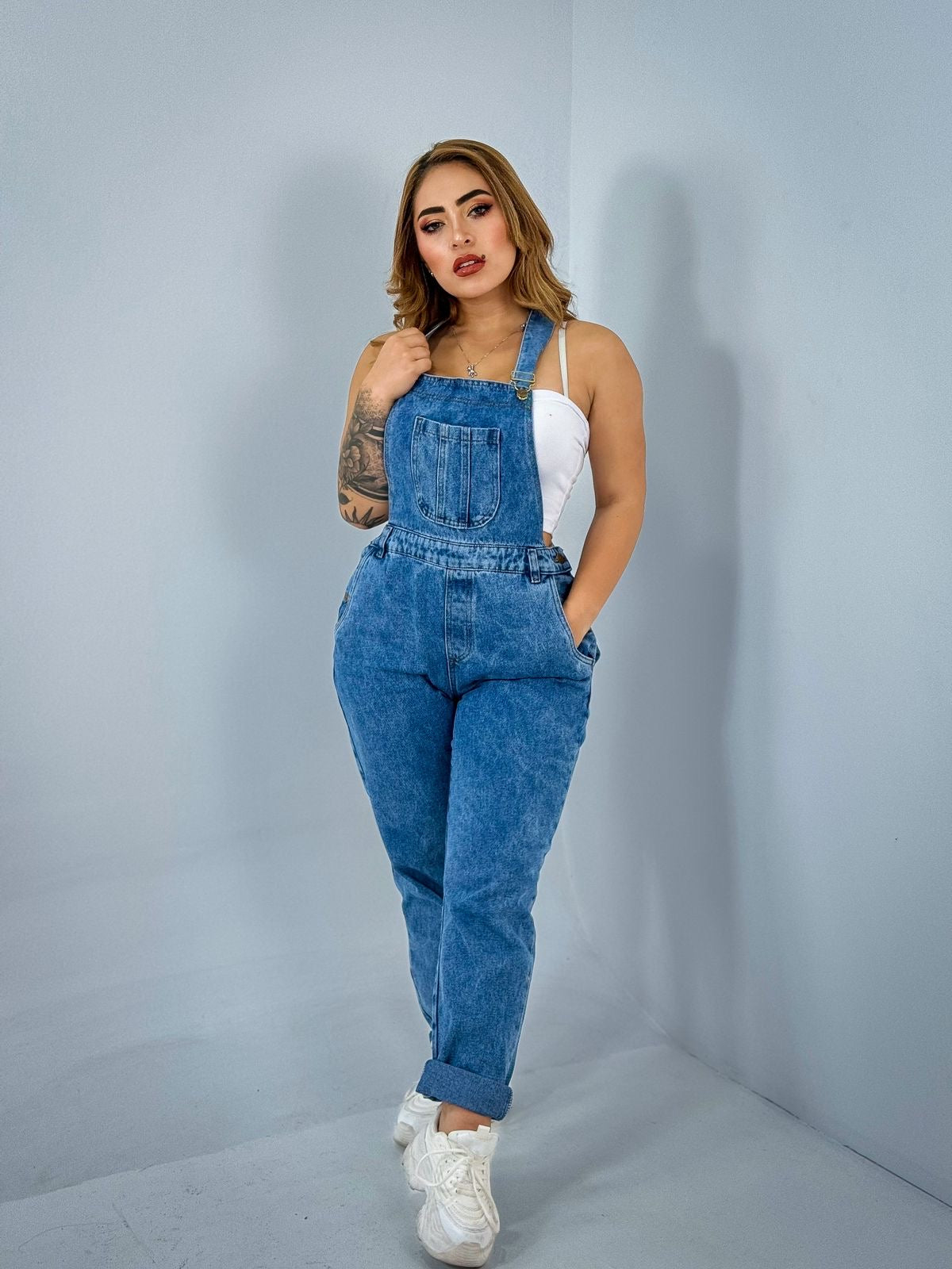 100. OVEROL DENIM