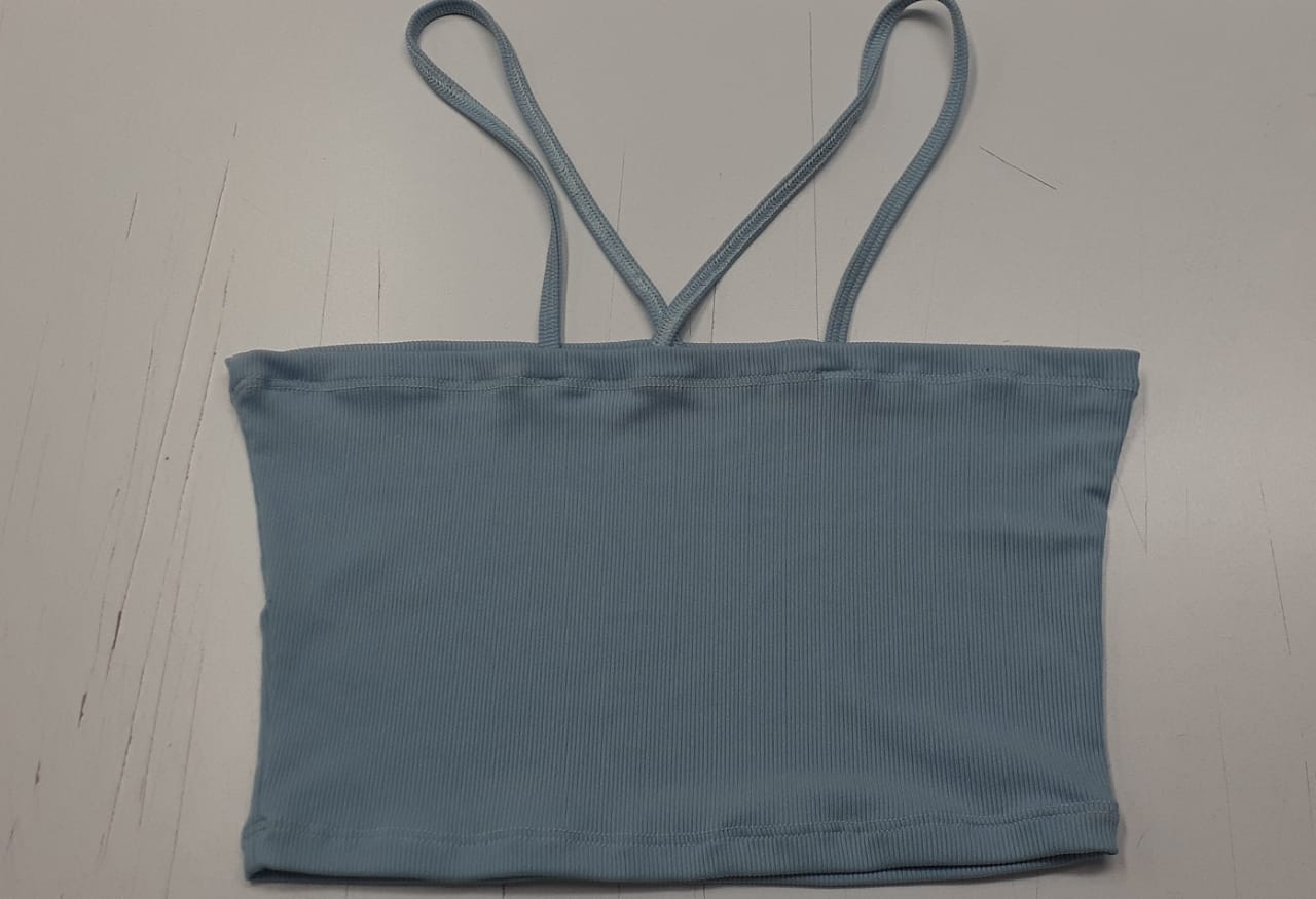 125. BLUSA TIRAS