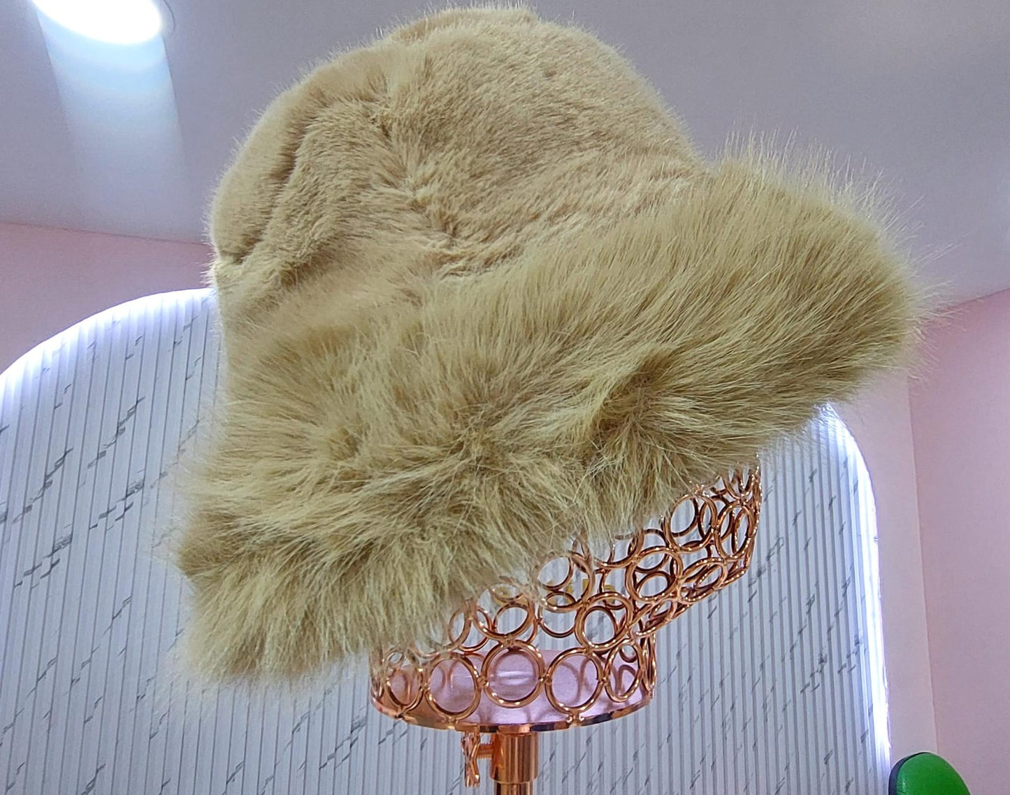 23. GORRO PELUCHE 🌻