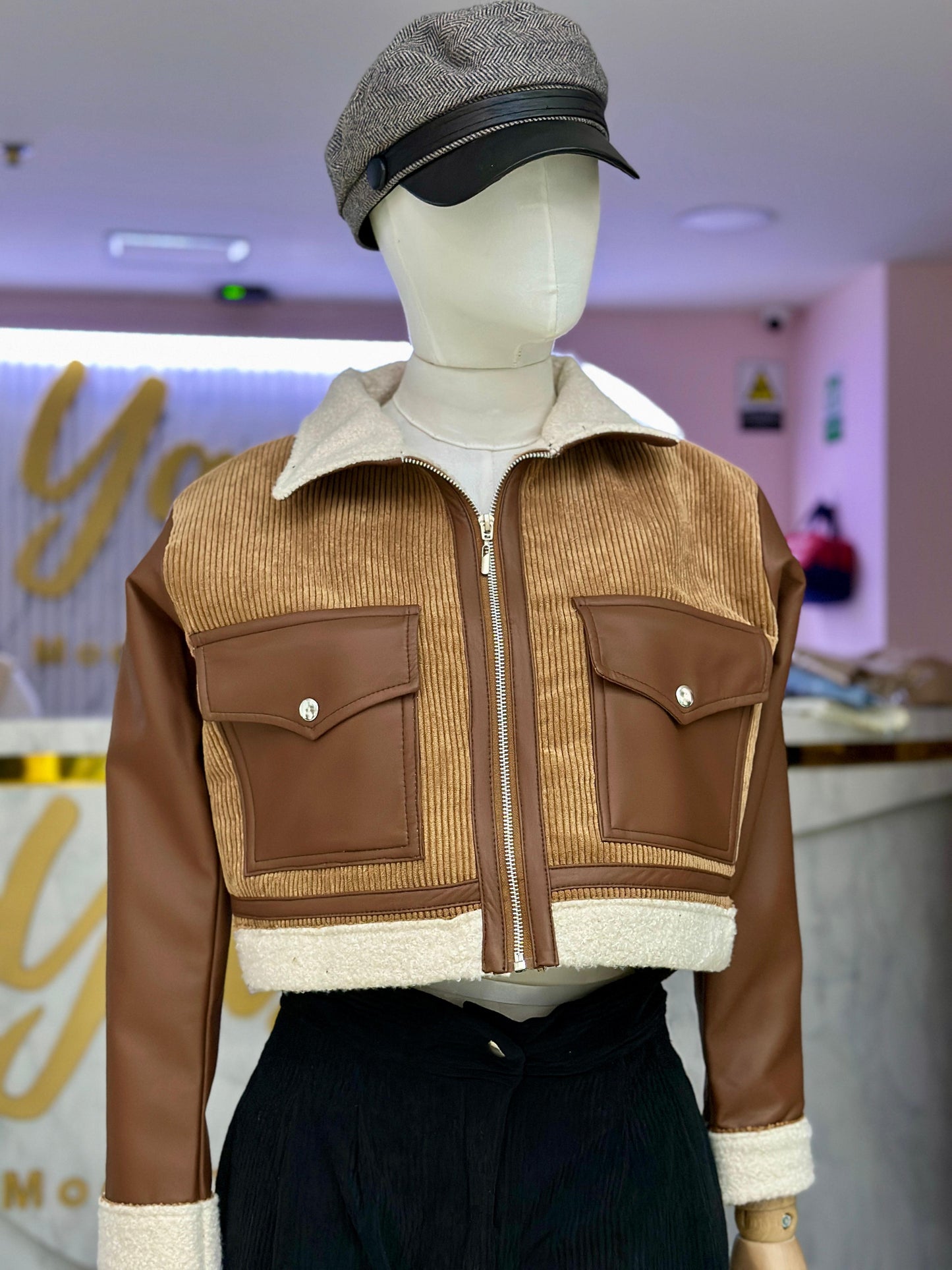 268 .CHAQUETA PANA 🌻