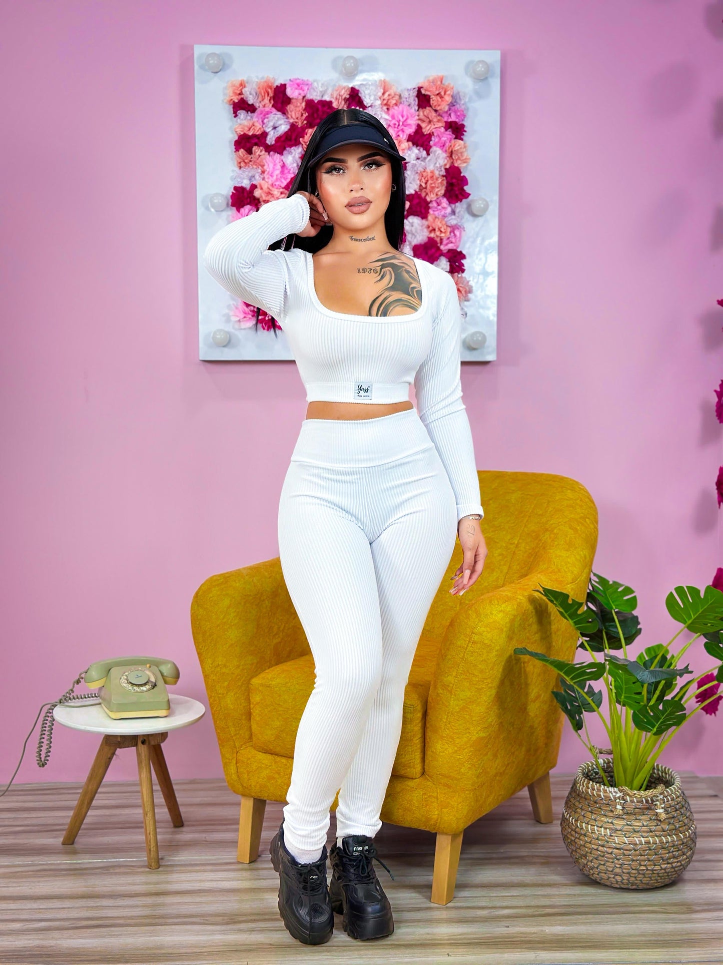305.CONJUNTO MARIANA
