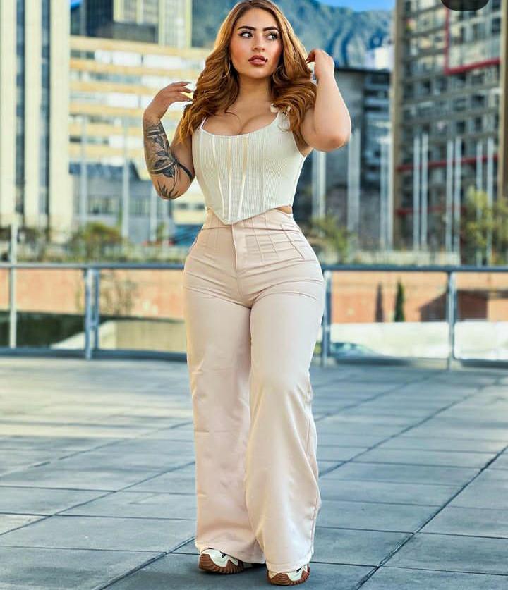91. PANTALON MIA