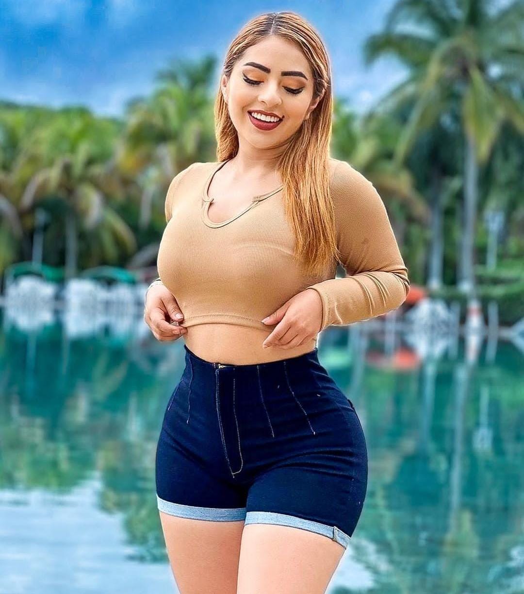 237.LIPO SHORTS