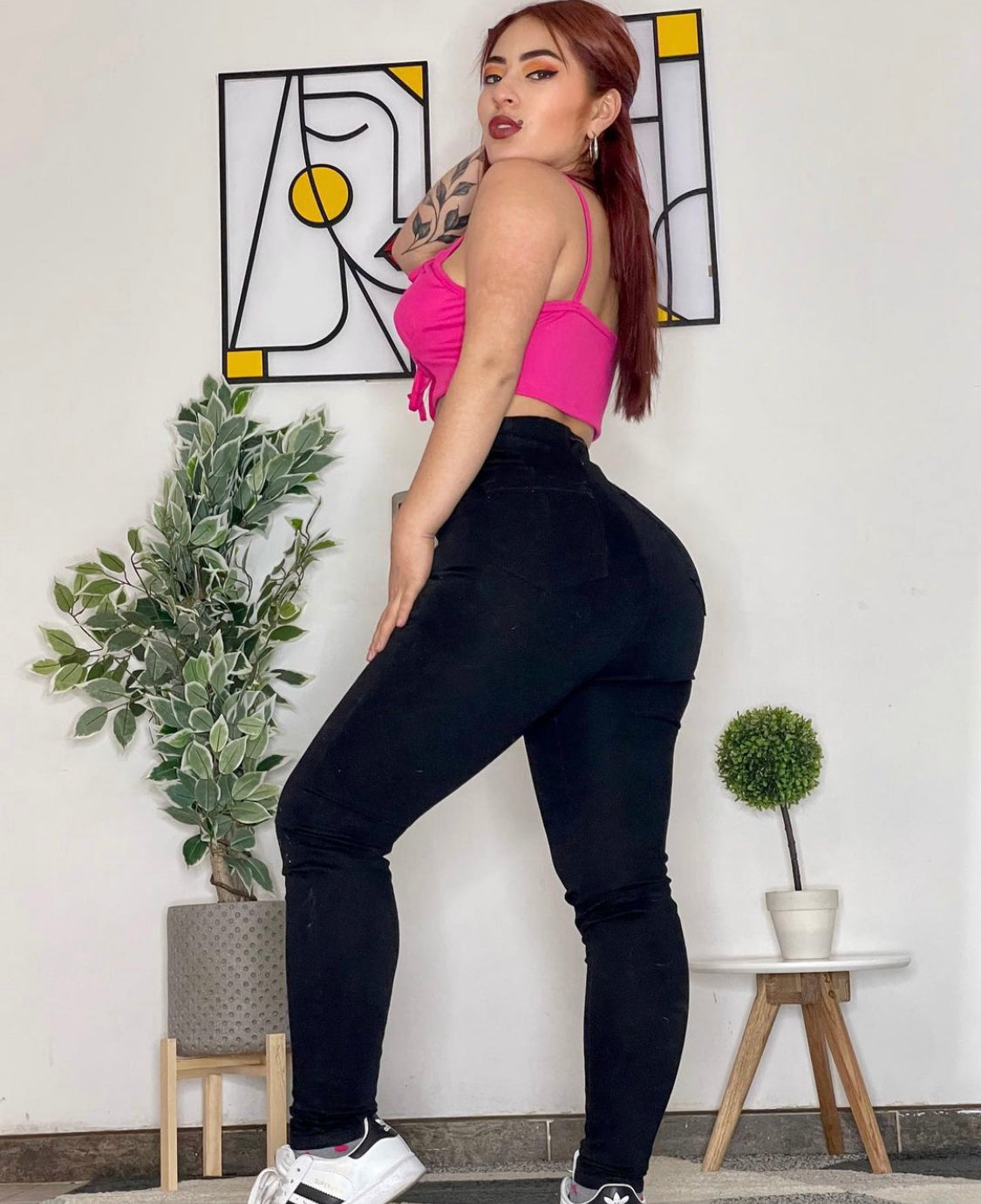26. LIPO JEAN