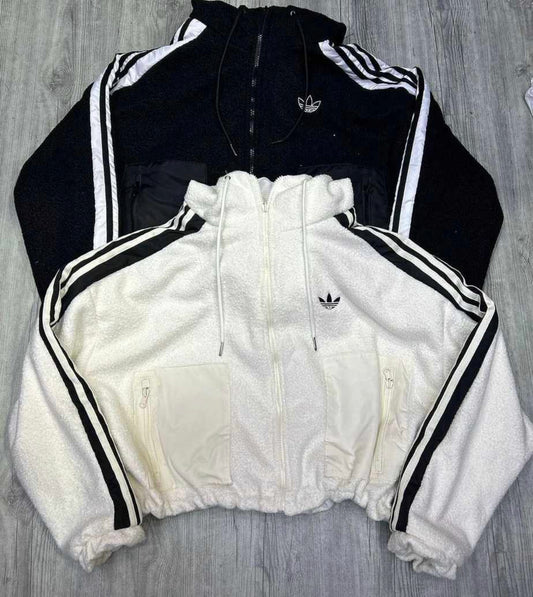 206. CHAQUETA ADIDAS🌻