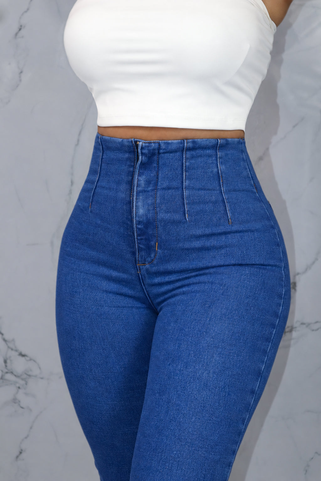 26. LIPO JEAN