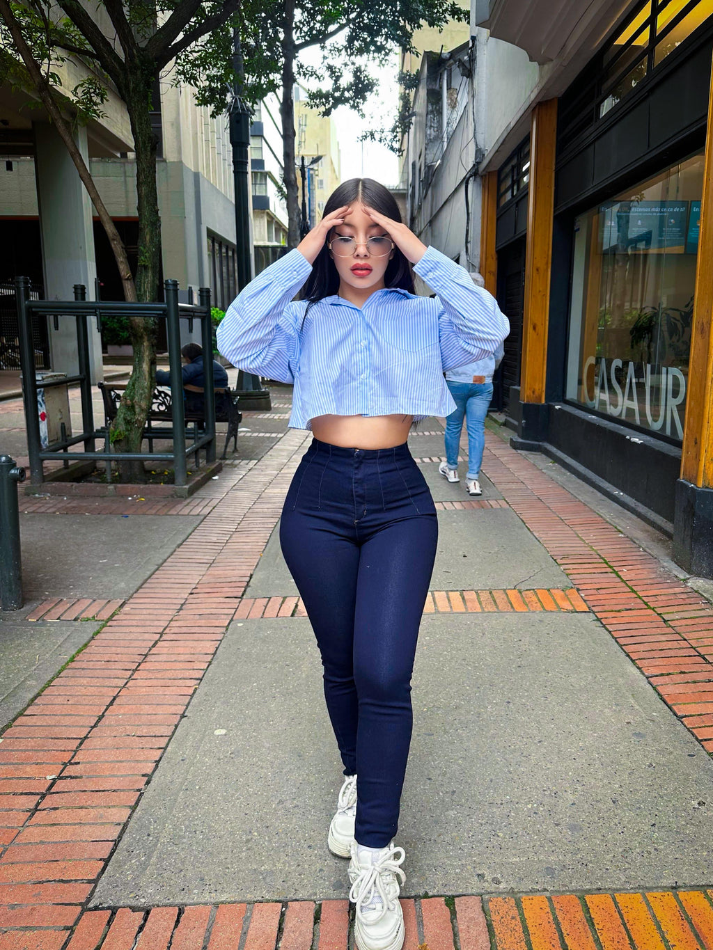 26. LIPO JEAN