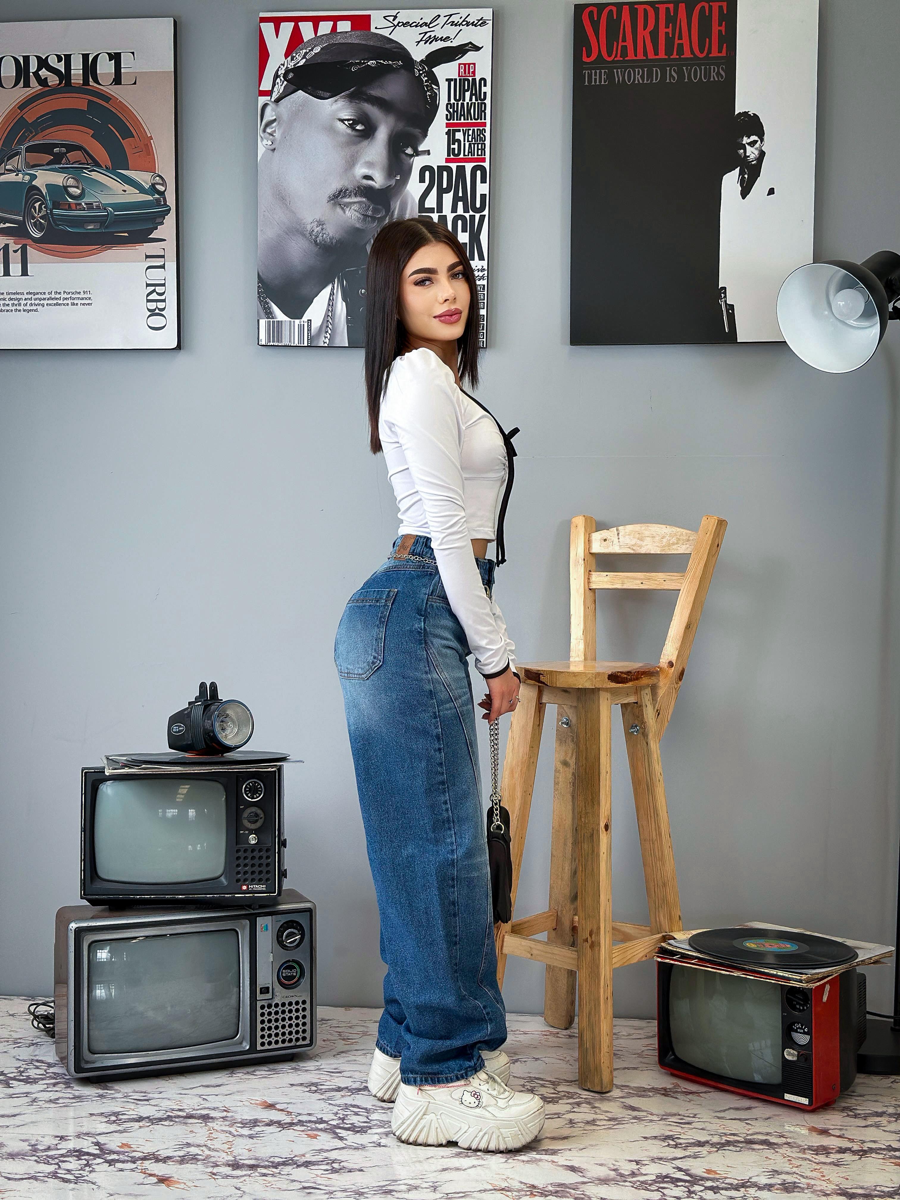 311.JEAN GEORGINA
