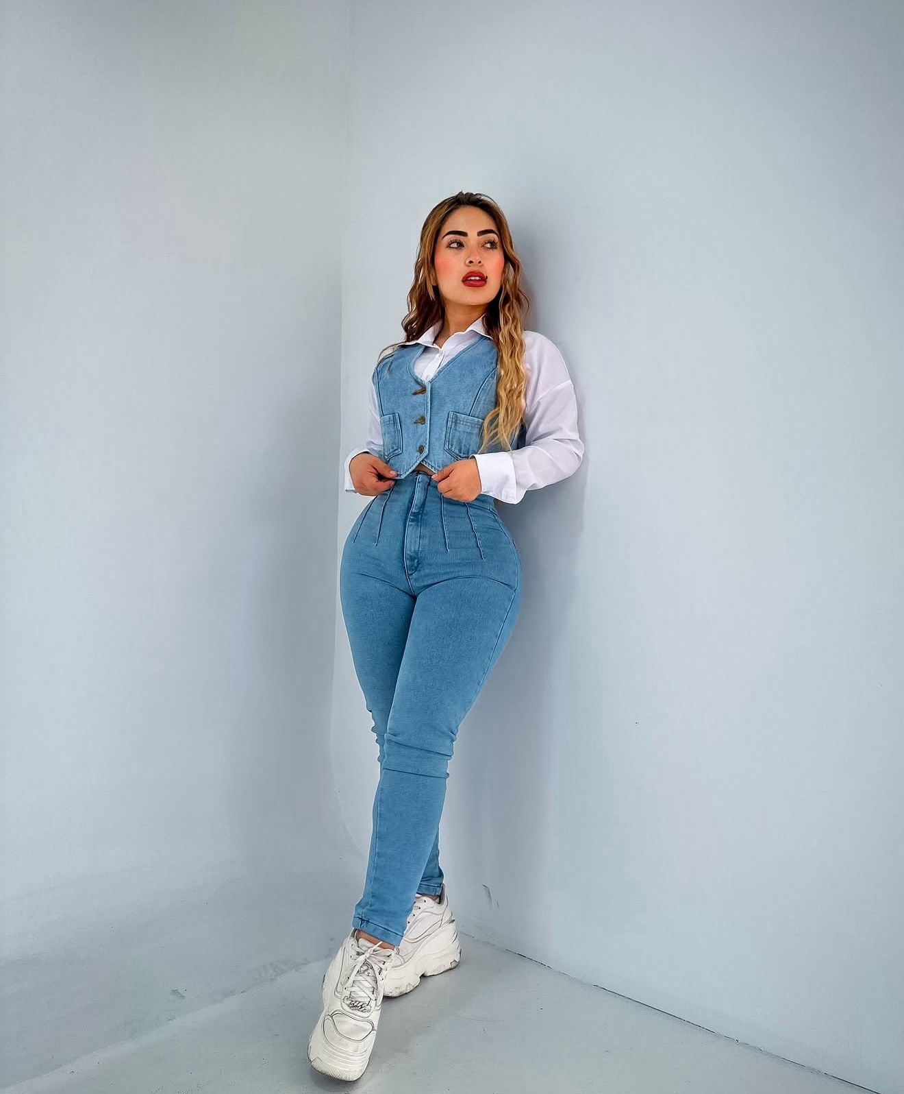 💗3 LIPO JEANS $199.900