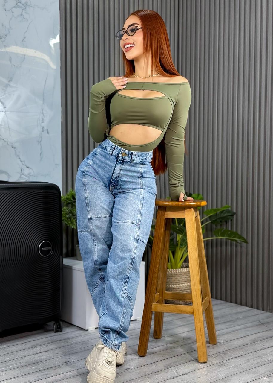 427.JEAN ABRIL