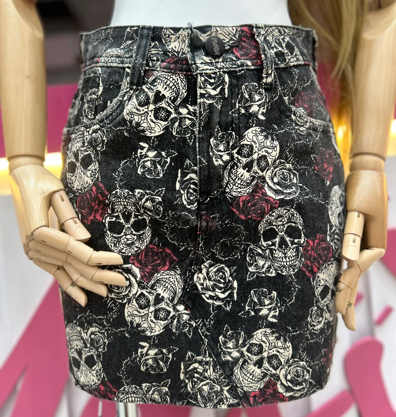 148.FALDAS ESTAMPADAS Imagen secundaria del producto