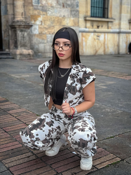 331.CONJUNTO COW