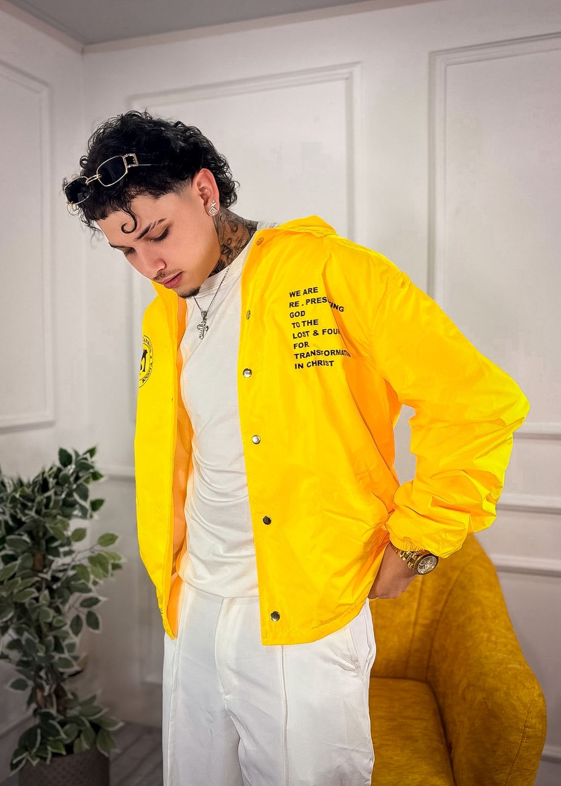 25.CHAQUETA FEID