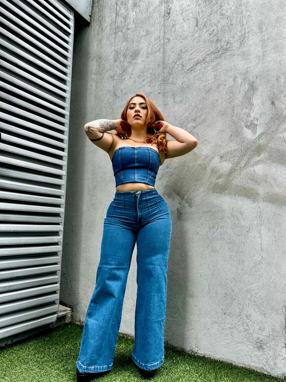 41. LIPO WIDE LEG